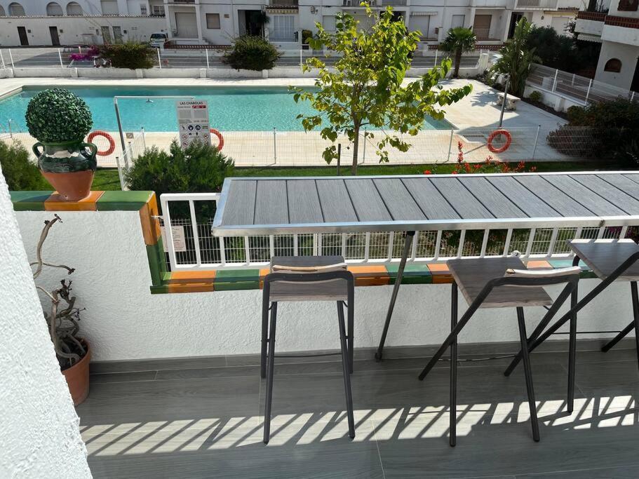 Le Canola Empuriabrava Port - 45M2 - Vue Piscine - Plage Centrale 500M- Parking Prive Gratuit Екстер'єр фото