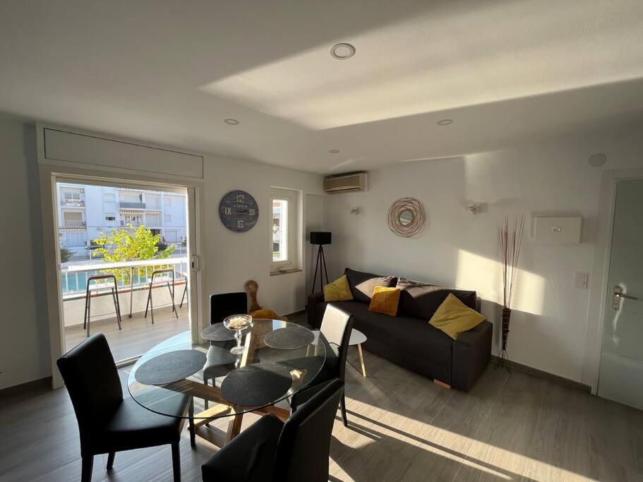 Le Canola Empuriabrava Port - 45M2 - Vue Piscine - Plage Centrale 500M- Parking Prive Gratuit Екстер'єр фото