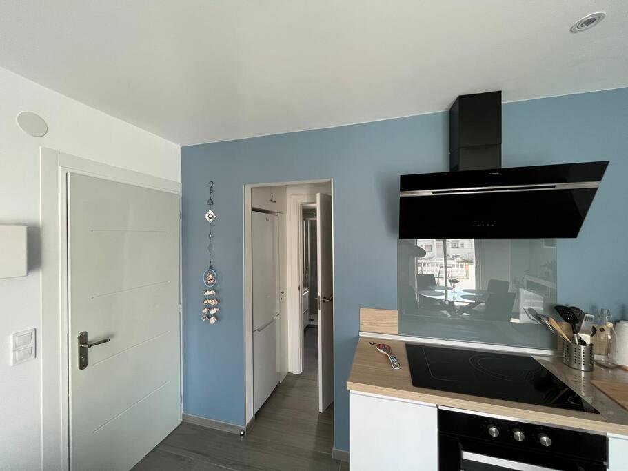 Le Canola Empuriabrava Port - 45M2 - Vue Piscine - Plage Centrale 500M- Parking Prive Gratuit Екстер'єр фото